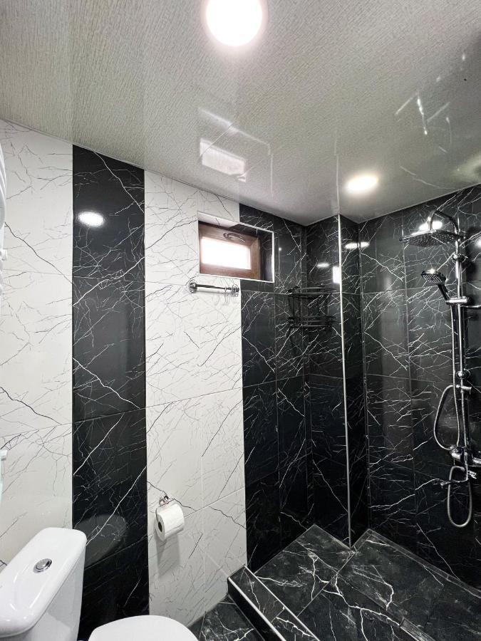 Royal Galaxy Apartment Kazbegi Exteriör bild